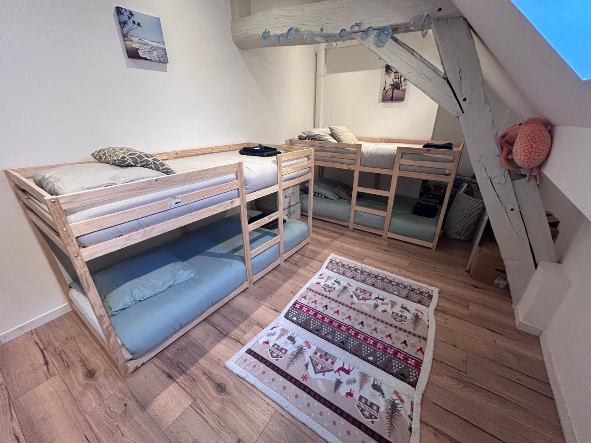 La Chambre Des Petits Voyageurs Sennecey-lès-Dijon Exteriör bild