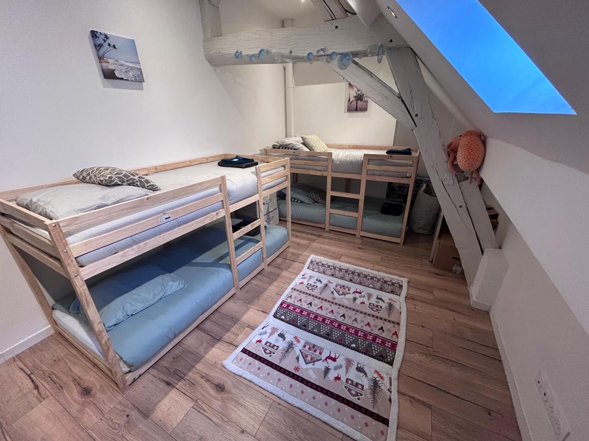 La Chambre Des Petits Voyageurs Sennecey-lès-Dijon Exteriör bild